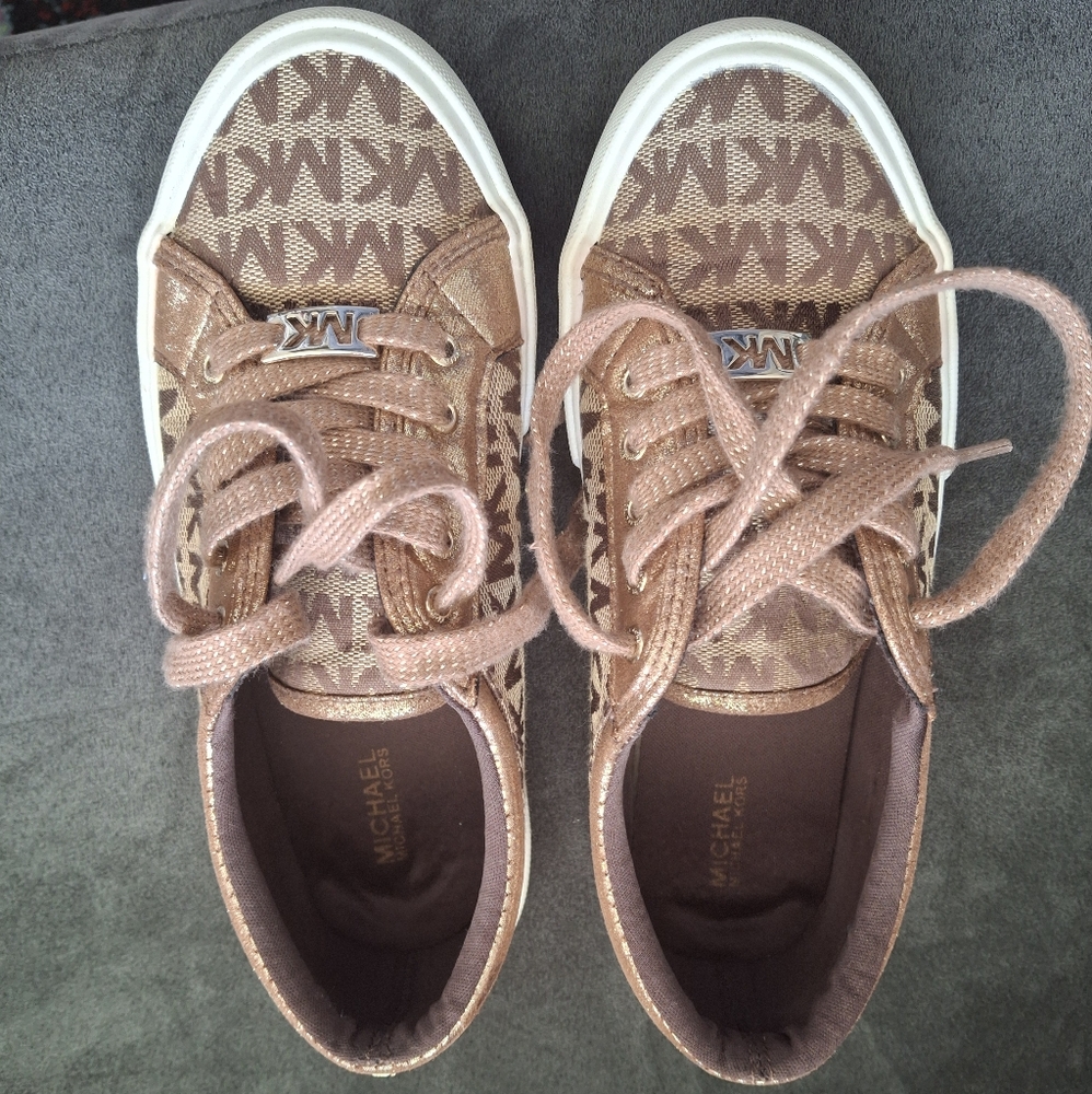 Kids Micheal kors shoes